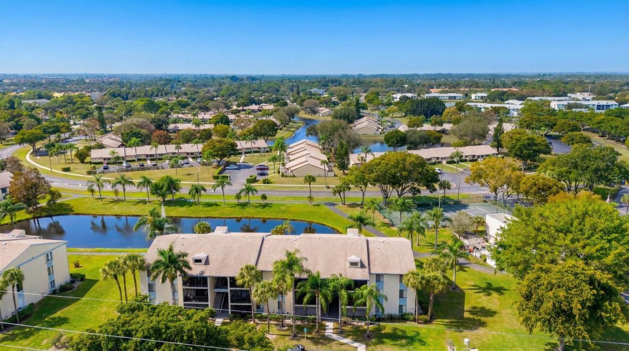 1112 Green Pine Boulevard, Unit F3, West Palm Beach, FL 33409 Photo