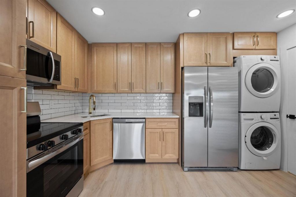 1112 Green Pine Boulevard, Unit F3, West Palm Beach, FL 33409 Photo