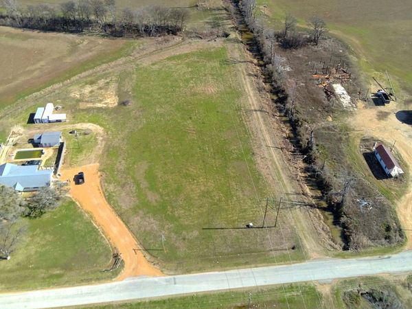 Kroeker Rd, Moorhead, MS 38761