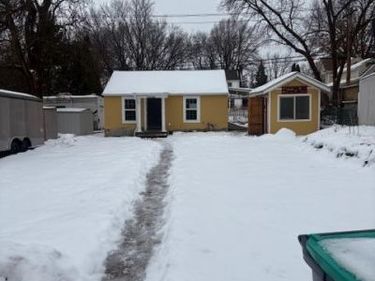 2522 15th Avenue E, North Saint Paul, MN 55109