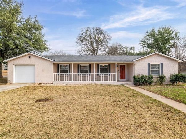 351 Santa Fe Drive, Woodway, TX 76712