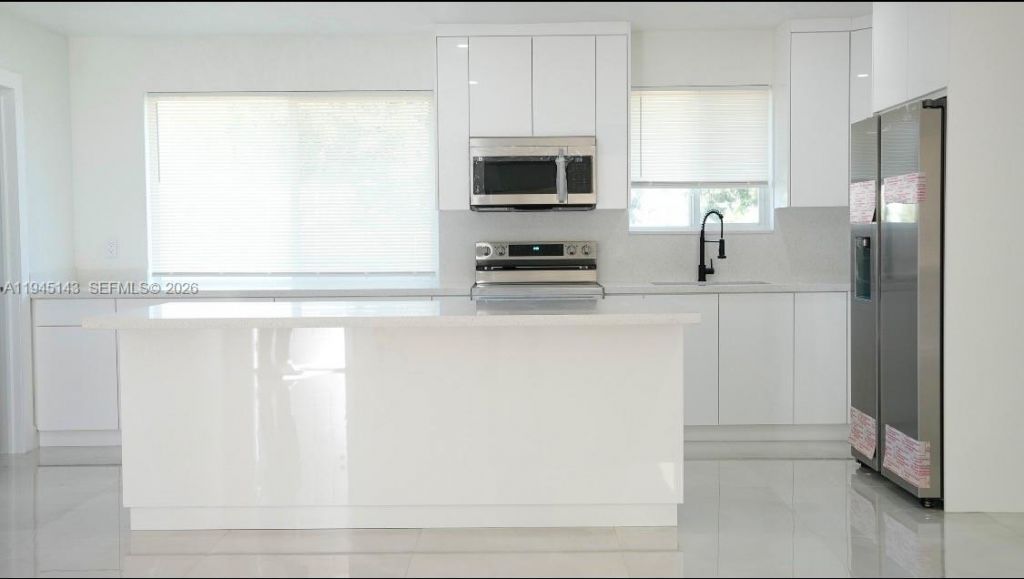 973 NW 8th St, Homestead, FL 33030 Photo