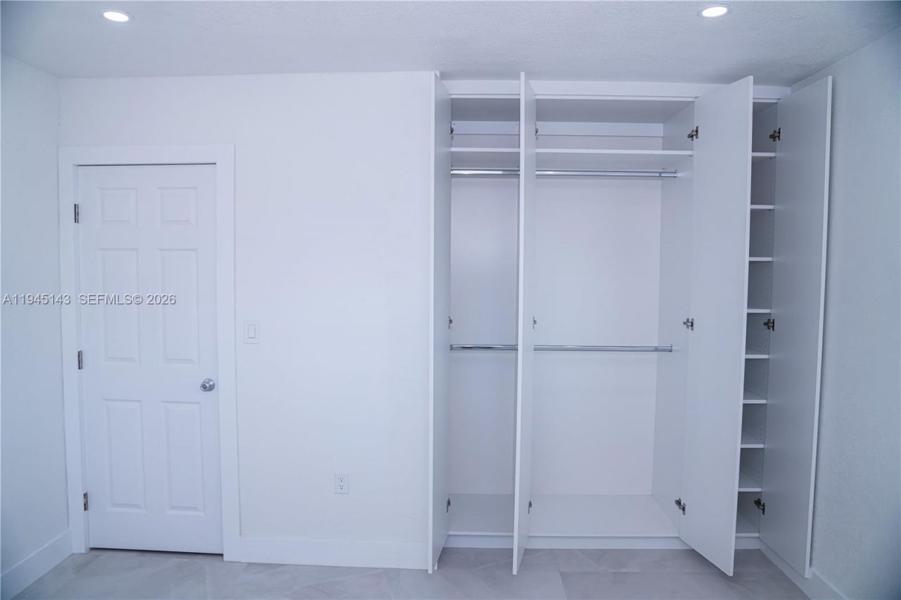 973 NW 8th St, Homestead, FL 33030 Photo