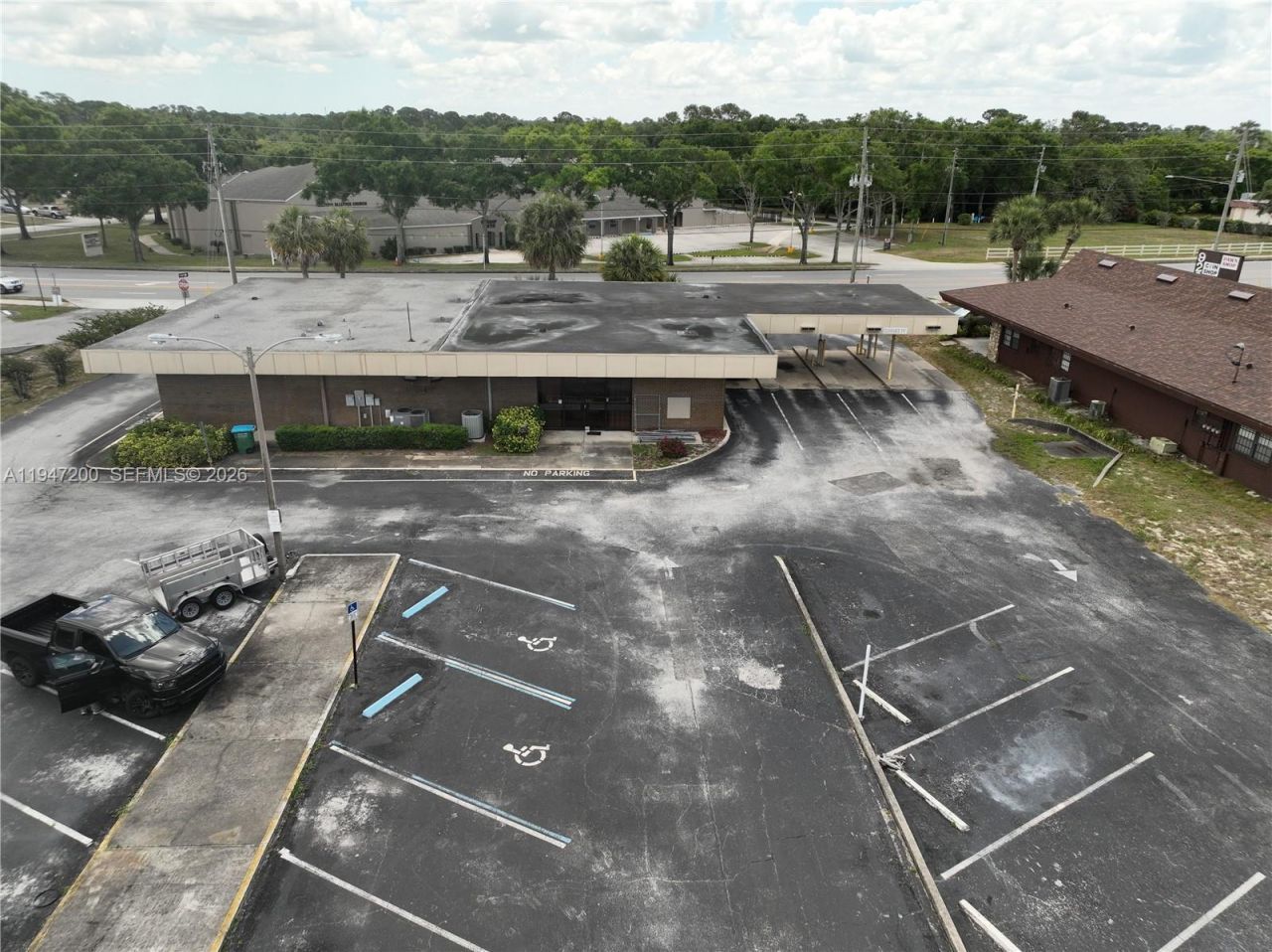 940 Deltona Blvd, Deltona, FL 32725 Photo