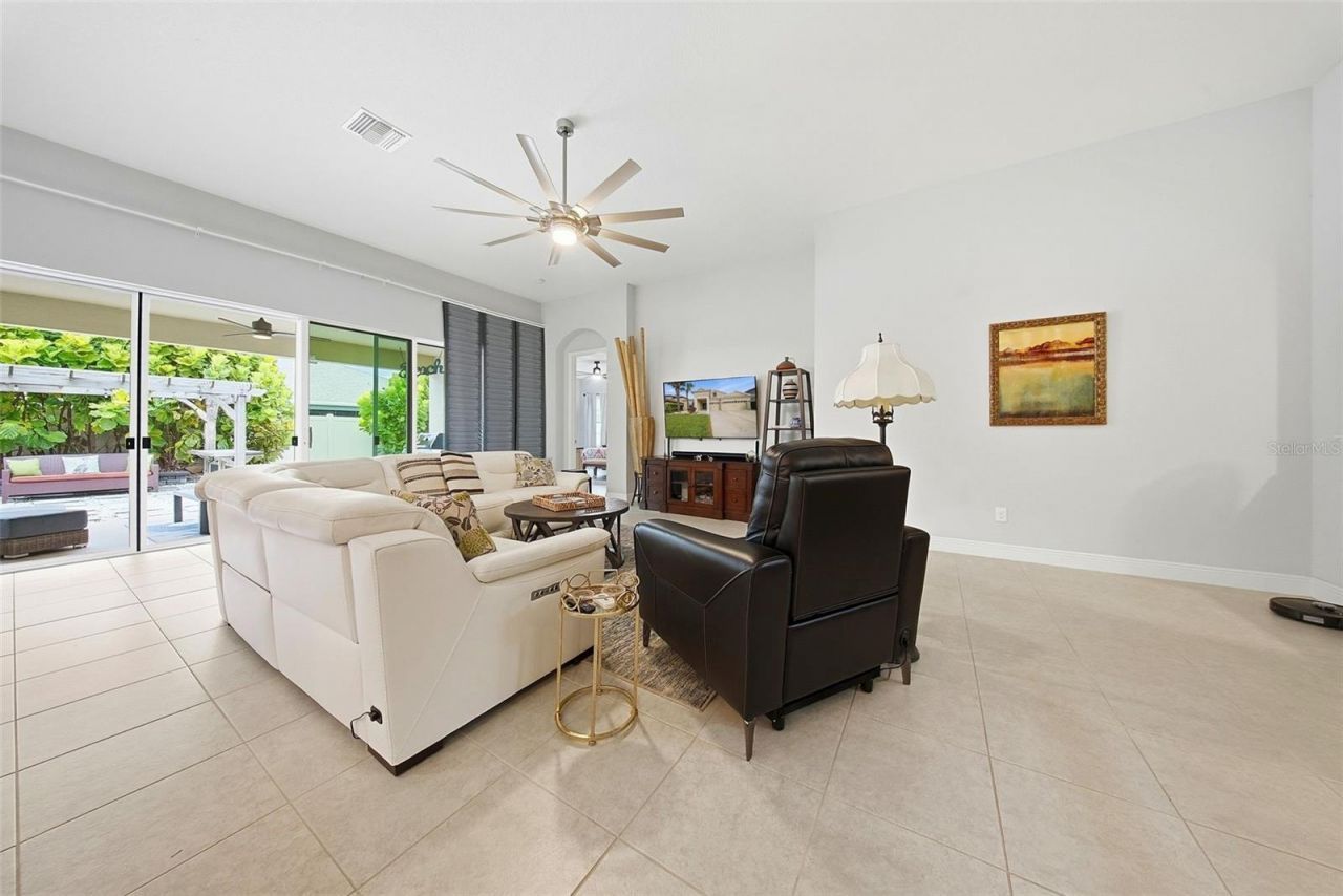 21813 Briske Morning Avenue, Land O Lakes, FL 34637 Photo