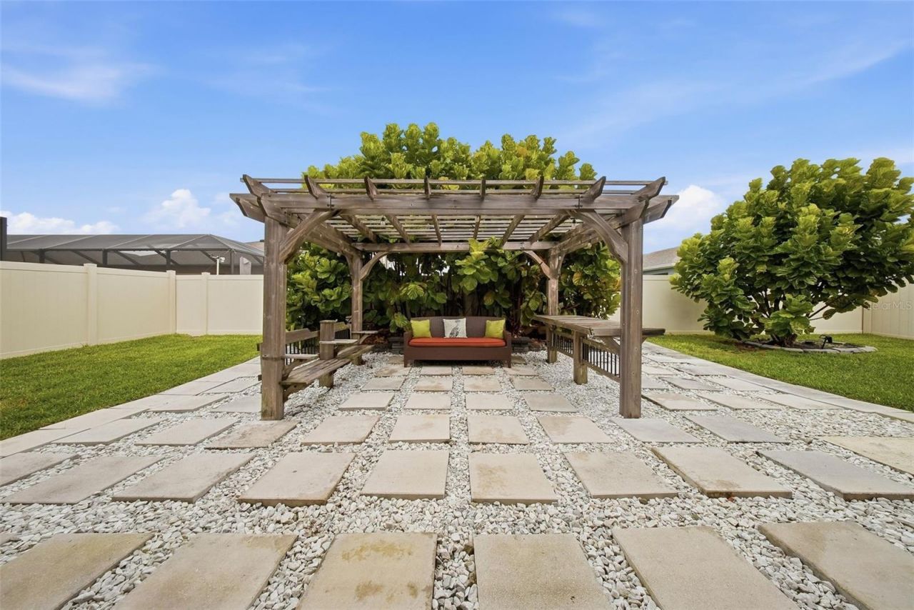 21813 Briske Morning Avenue, Land O Lakes, FL 34637 Photo