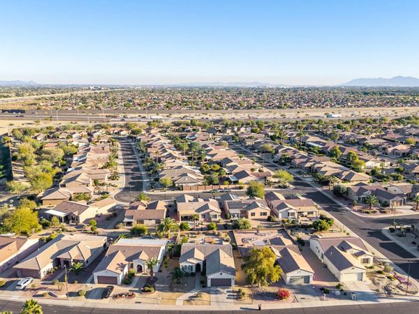 21527 N CASA ROYALE Drive, Surprise, AZ 85387