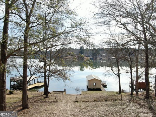 888 S Steel Bridge Road, Eatonton, GA 31024
