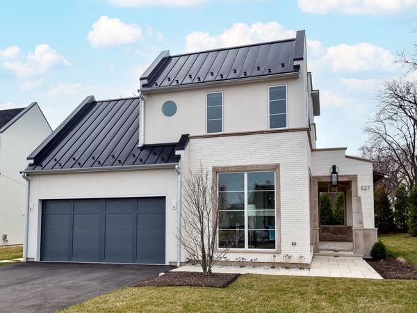 527 Kensington Court, Hinsdale, IL 60521