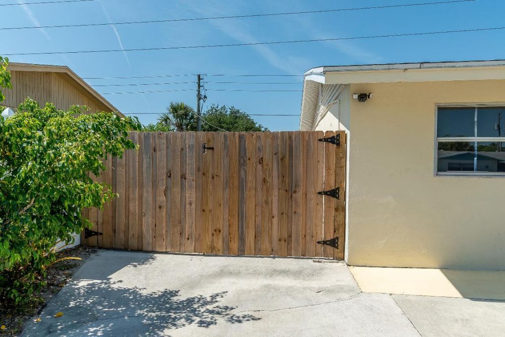 1416 W Hardee Street, Lantana, FL 33462 Photo