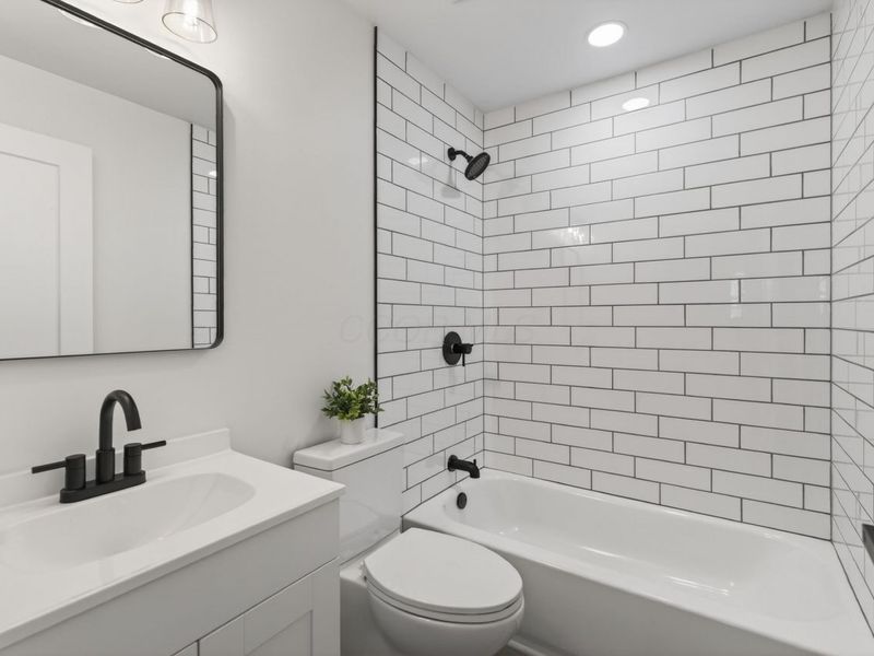 1301 Bernhard Road, Columbus, OH 43227 Photo 12