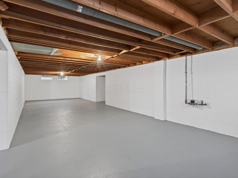 1301 Bernhard Road, Columbus, OH 43227 Photo 21