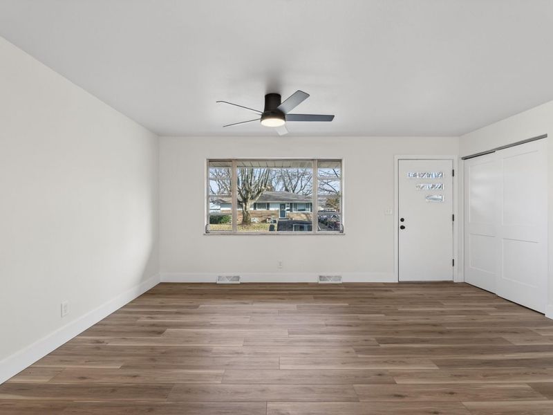 1301 Bernhard Road, Columbus, OH 43227 Photo 7