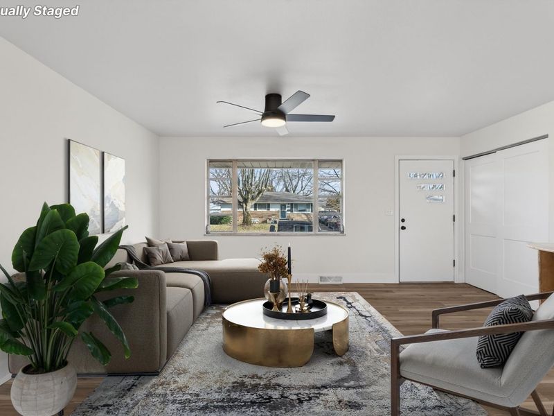 1301 Bernhard Road, Columbus, OH 43227 Photo 8