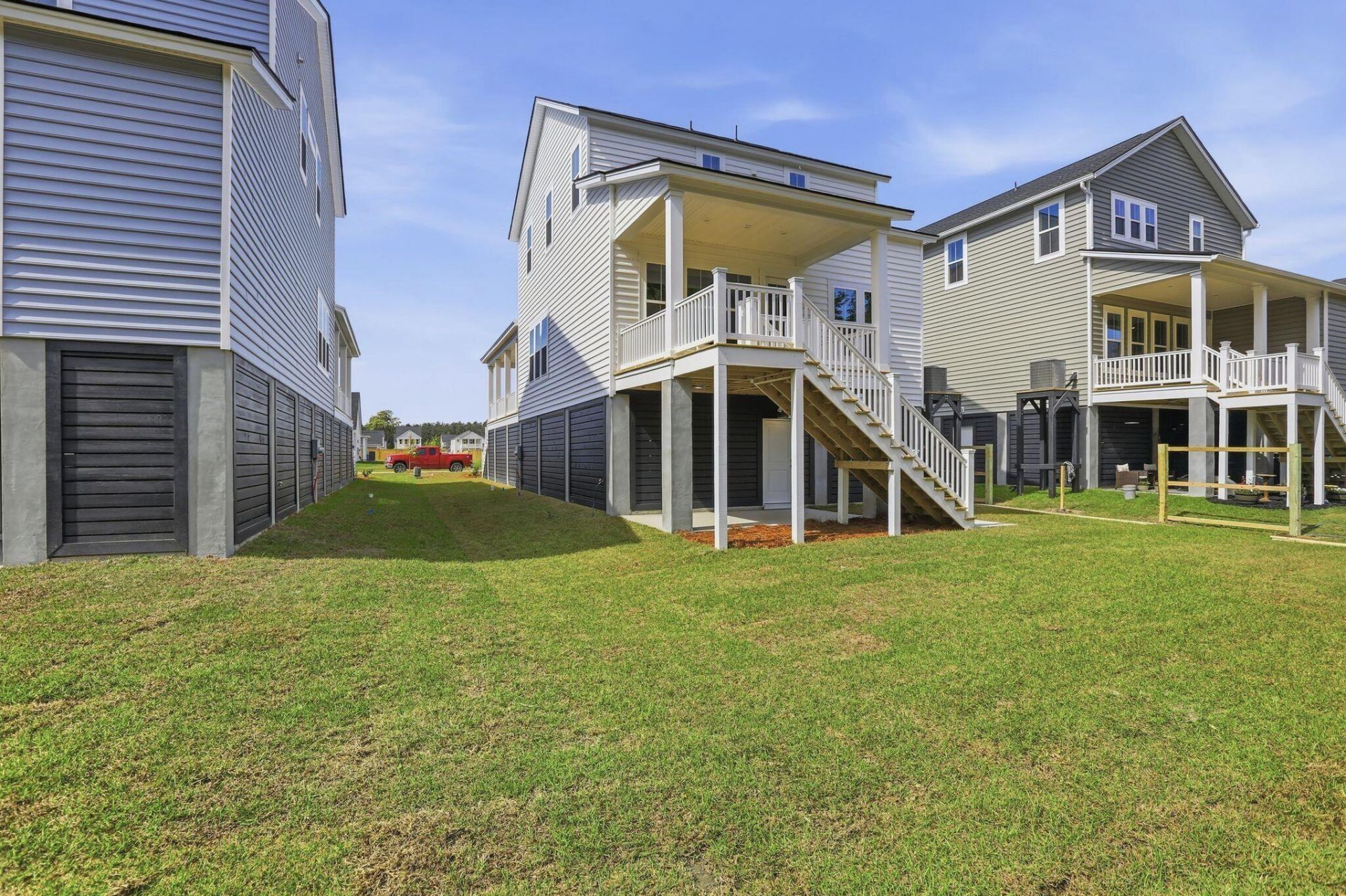 195 Threaded Fern Street Photo 21