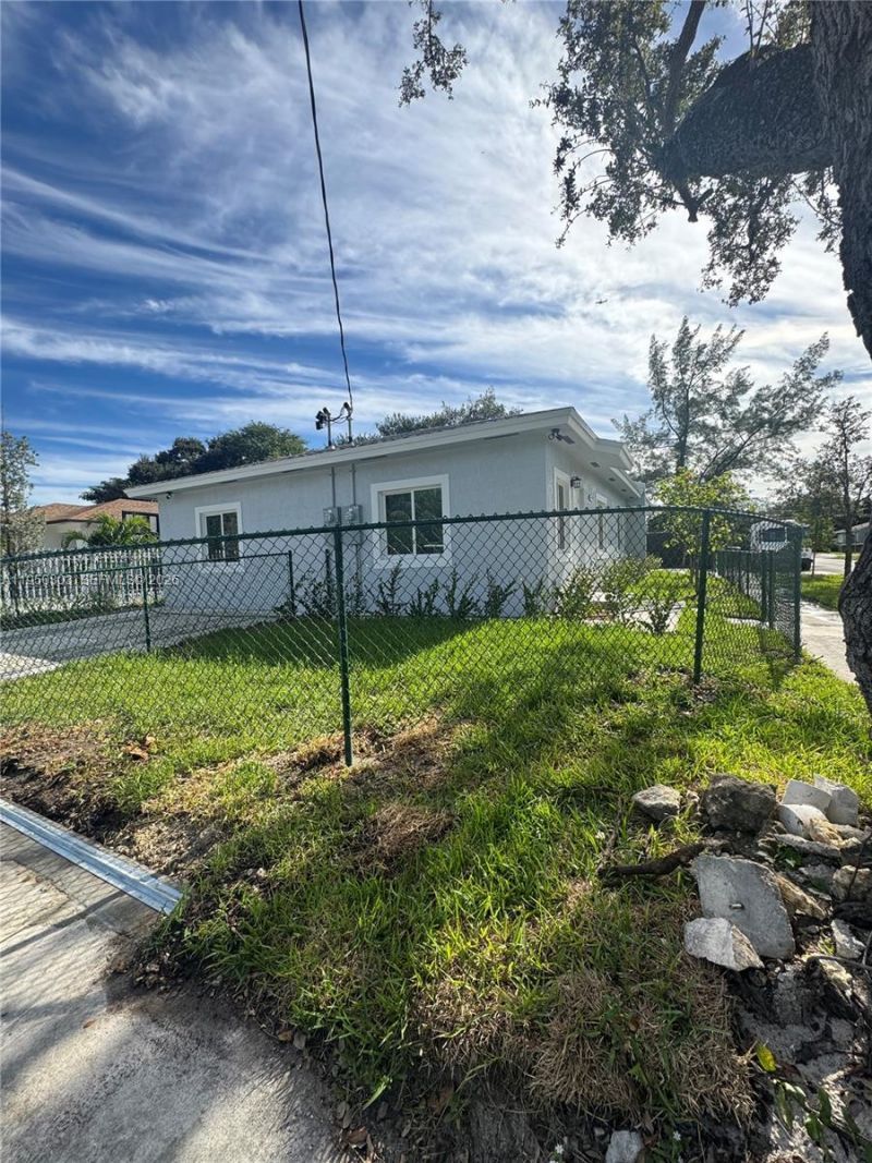 4493 NW 15th Avenue, Miami, FL 33142 Photo