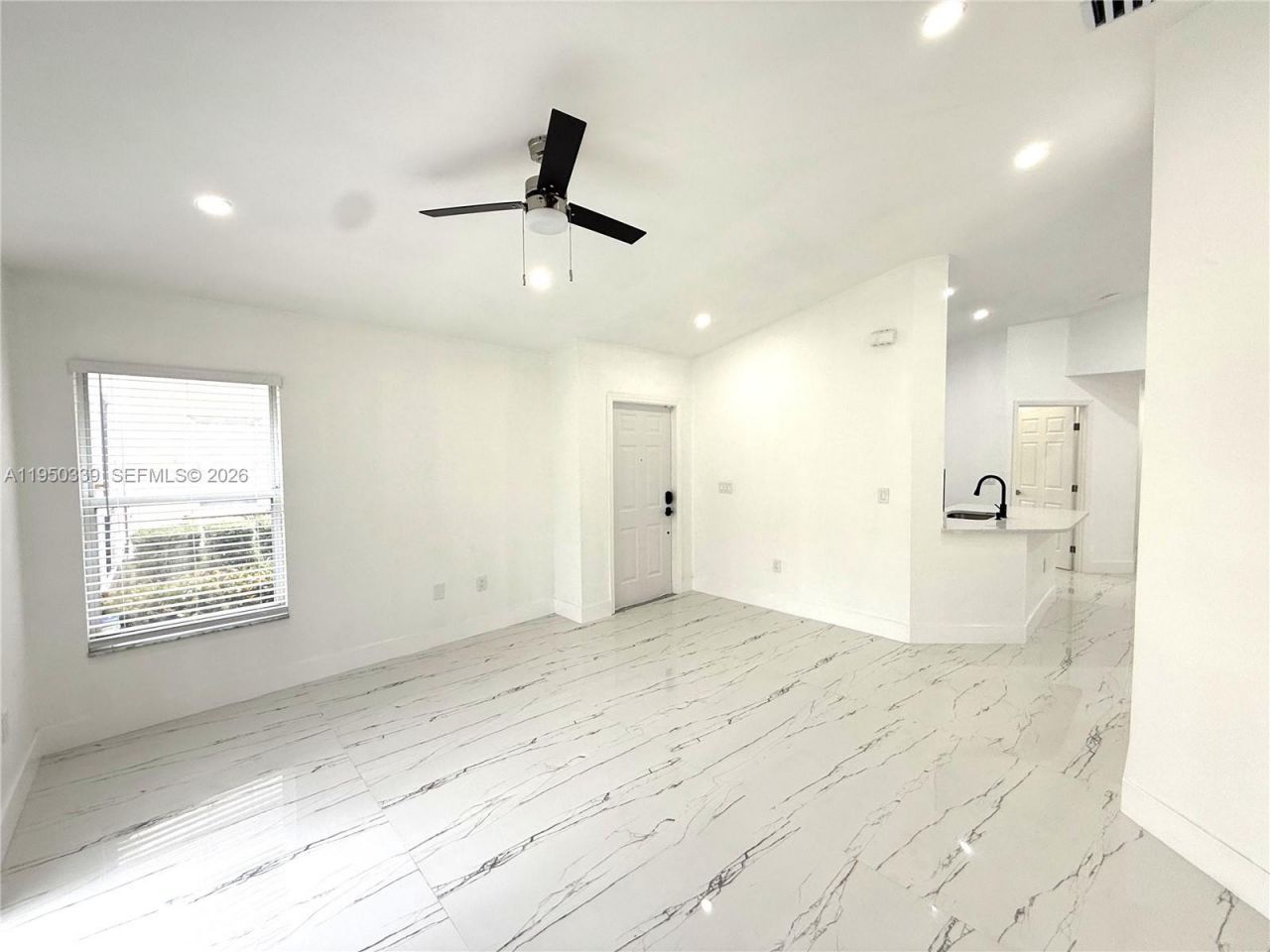 8989 NW 53rd St, Sunrise, FL 33351 Photo