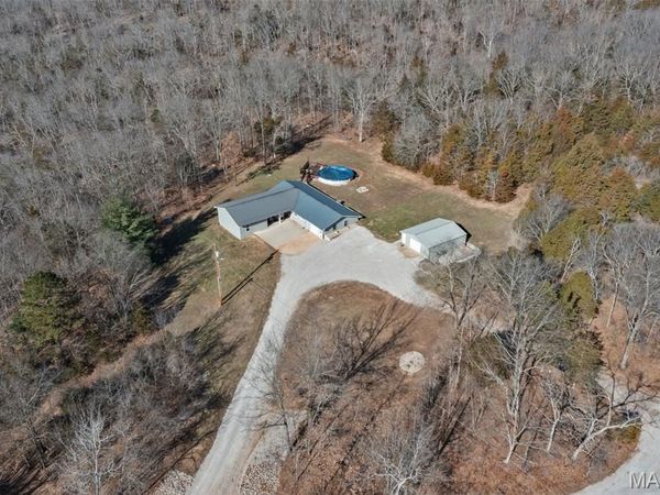 10179 Vine Road, Cadet, MO 63630