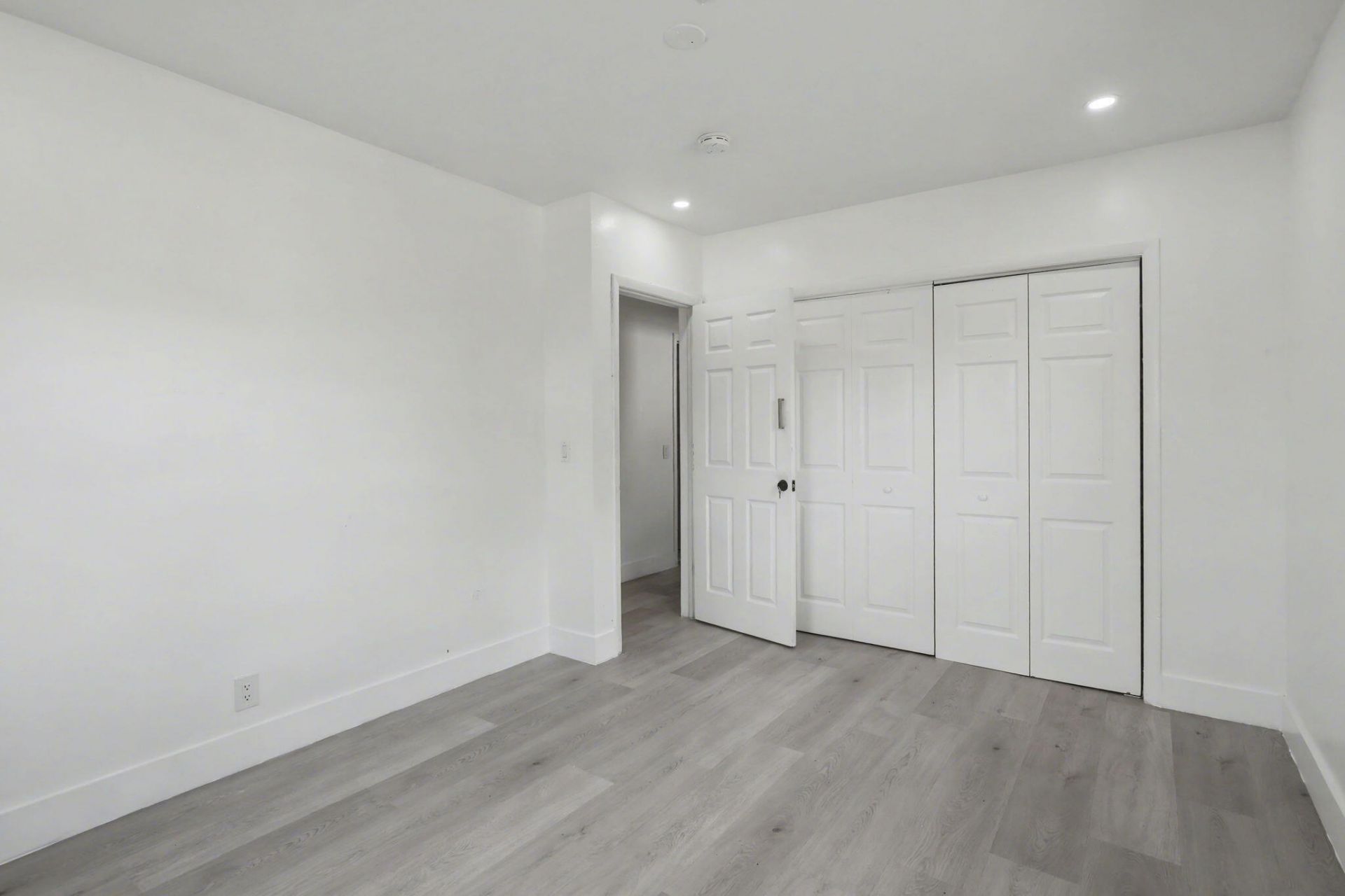 4005 NW 76th Avenue, Coral Springs, FL 33065 Photo