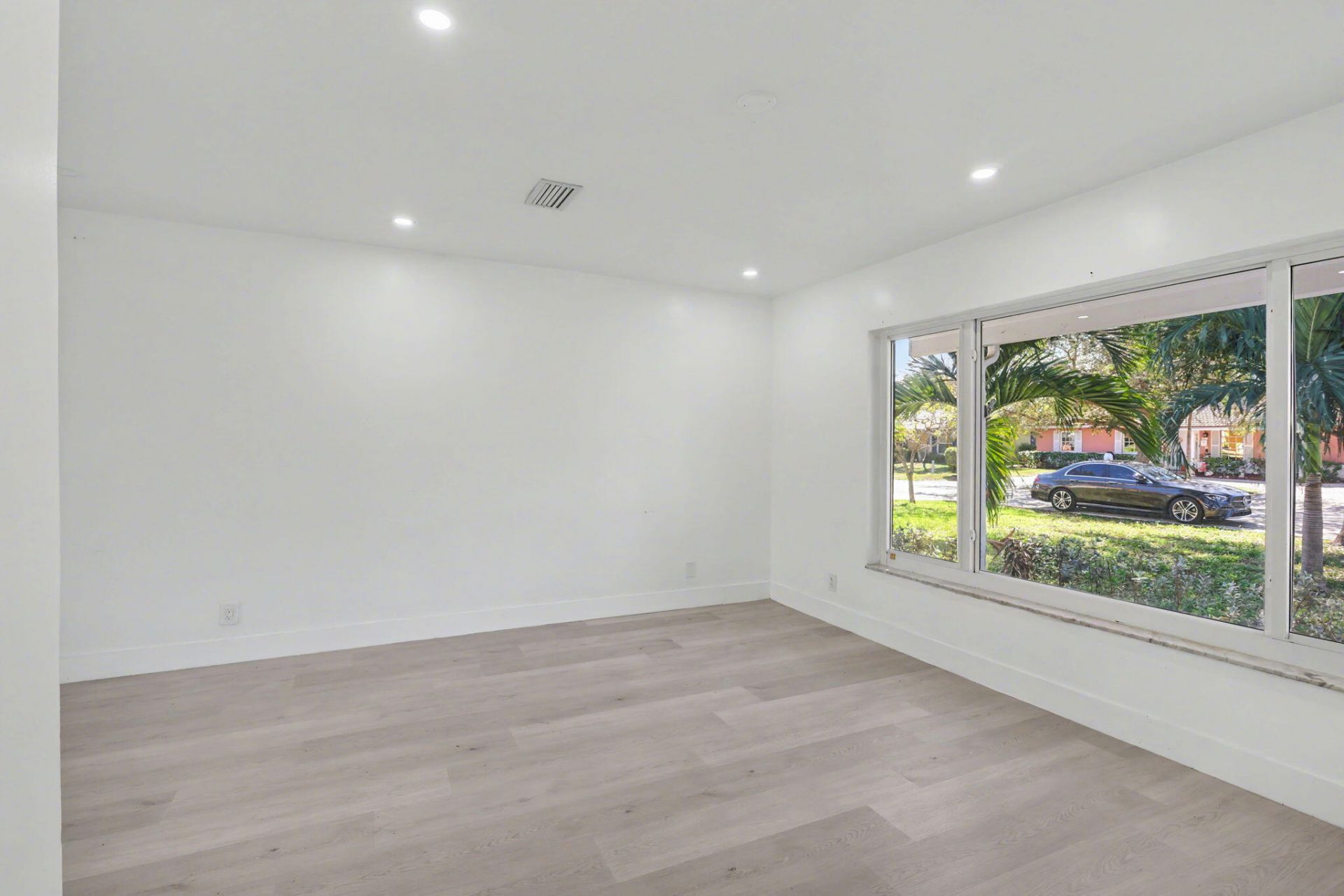 4005 NW 76th Avenue, Coral Springs, FL 33065 Photo