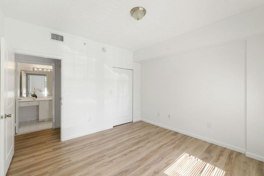 5800 W Sample Road, Unit 102, Coral Springs, FL 33067 Photo