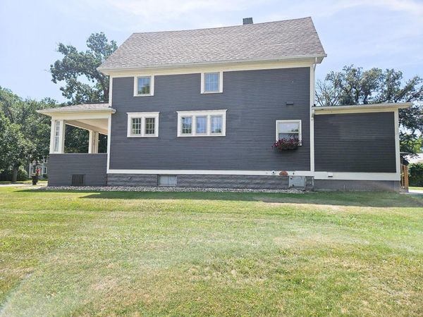 721 Labree Avenue N, Thief River Falls, MN 56701