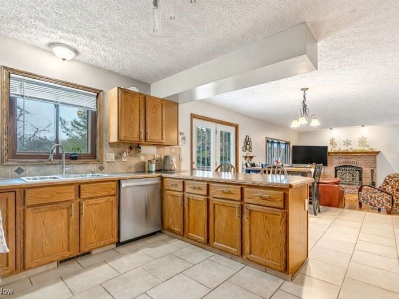 2543 Shadow Lane, Clinton, OH 44216 Photo 14