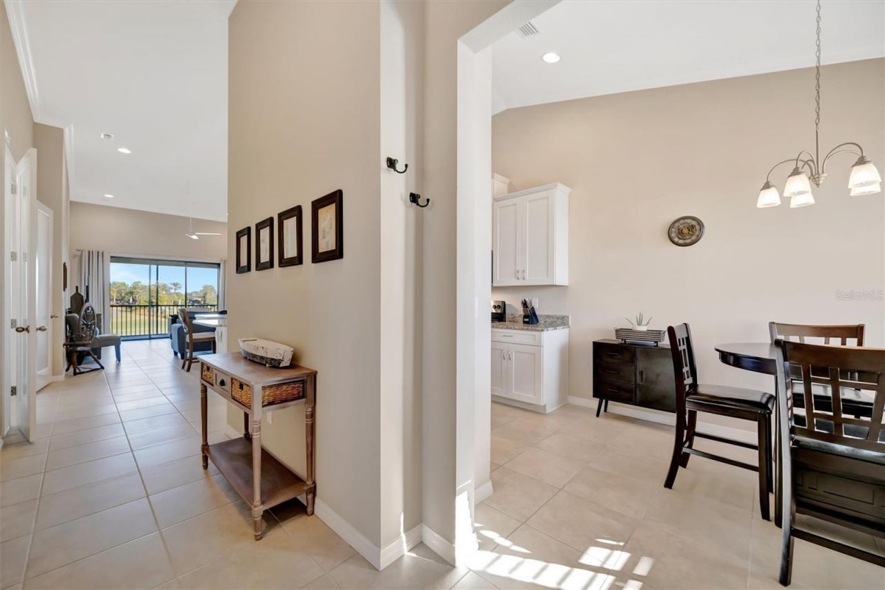 12630 Sorrento Way, Unit 201, Bradenton, FL 34211 Photo