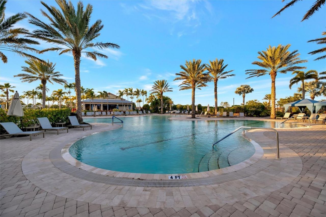 12630 Sorrento Way, Unit 201, Bradenton, FL 34211 Photo