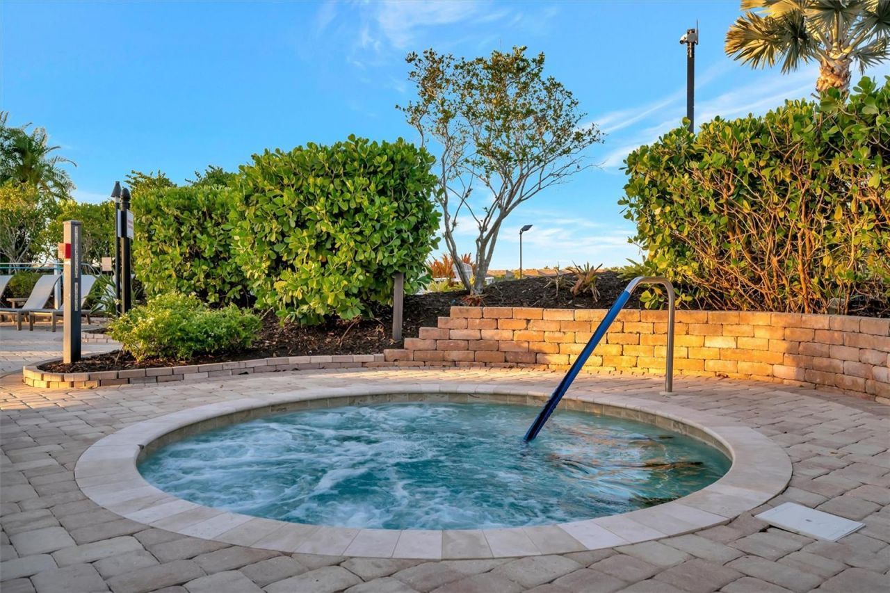 12630 Sorrento Way, Unit 201, Bradenton, FL 34211 Photo