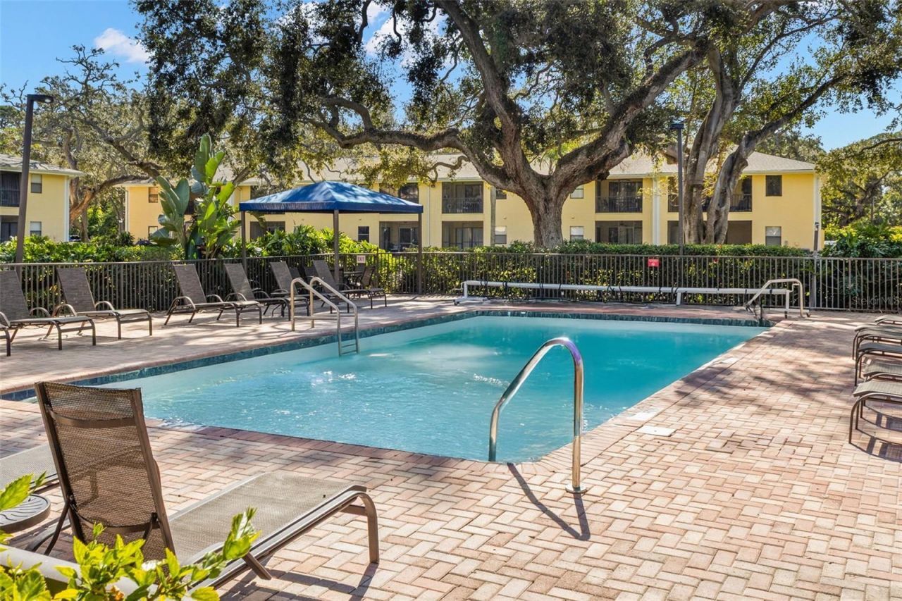 3001 58th Avenue S, Unit 606, Saint Petersburg, FL 33712 Photo