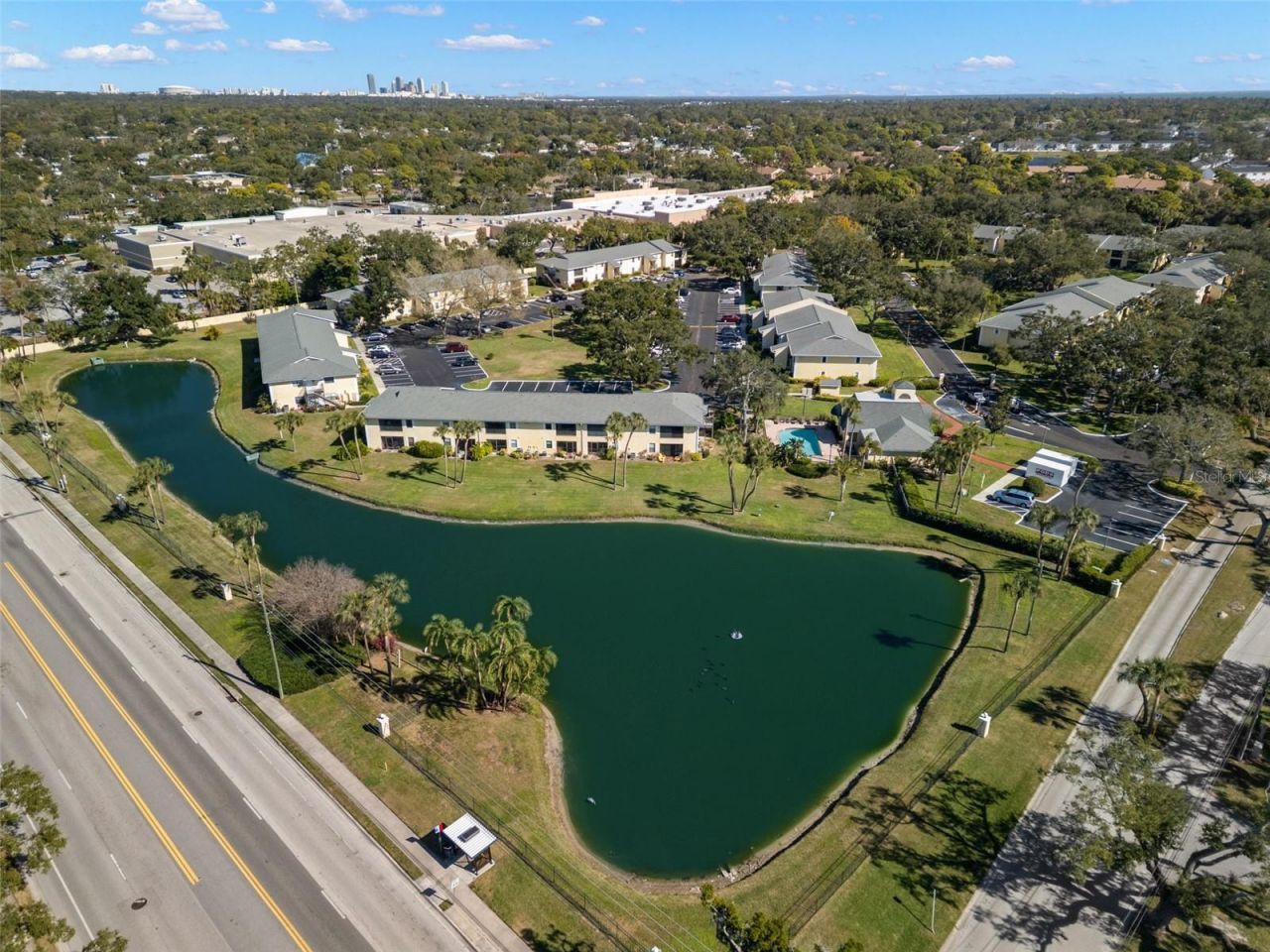 3001 58th Avenue S, Unit 606, Saint Petersburg, FL 33712 Photo