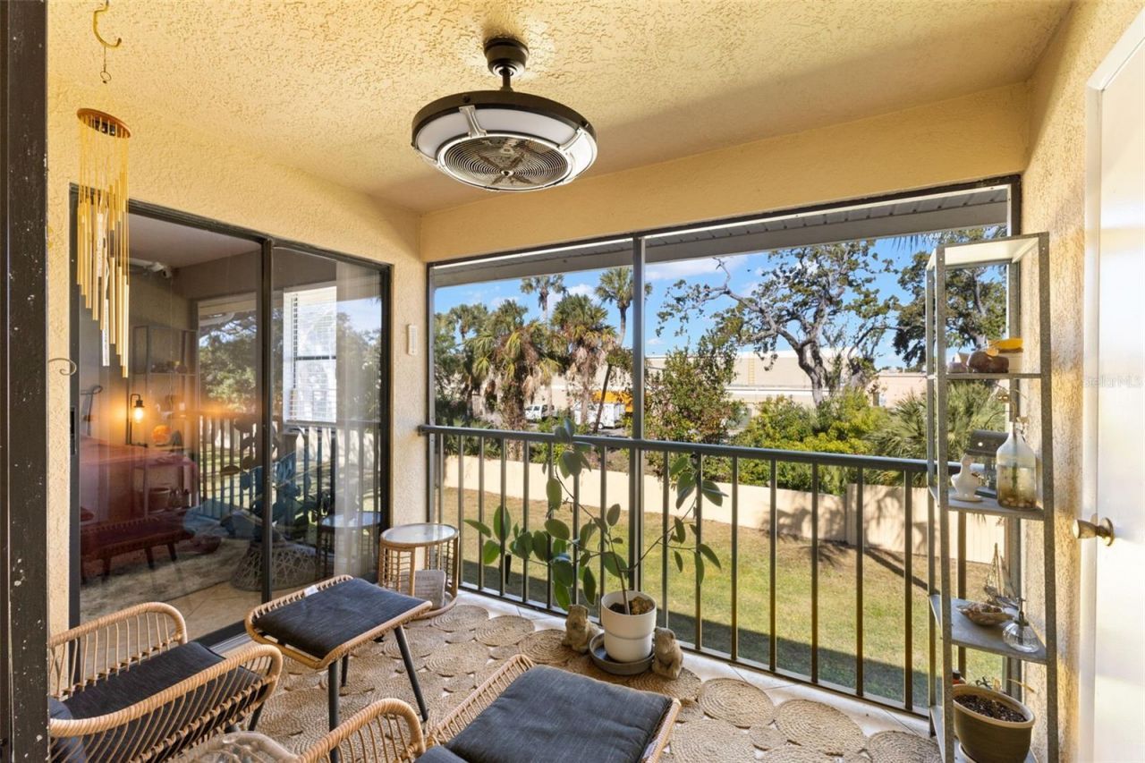 3001 58th Avenue S, Unit 606, Saint Petersburg, FL 33712 Photo