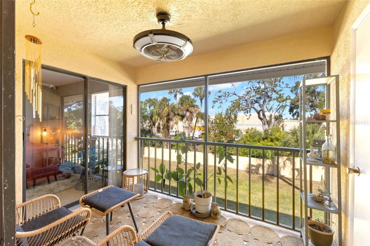 3001 58th Avenue S, Unit 606, Saint Petersburg, FL 33712 Photo