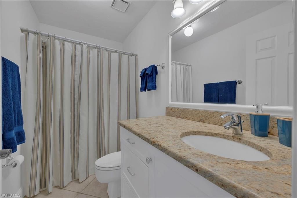 1100 9th St S, Unit D201, Naples, FL 34102 Photo