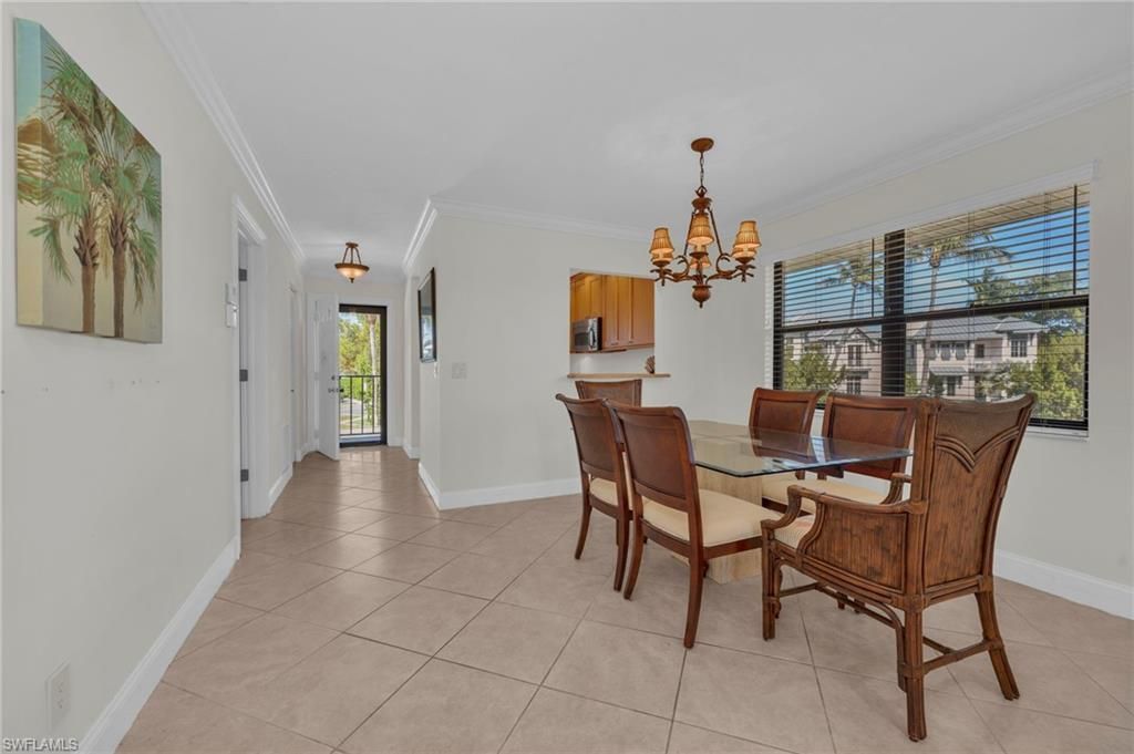 1100 9th St S, Unit D201, Naples, FL 34102 Photo