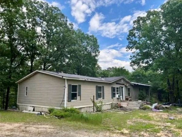 3983 Buck Mountain Road , Dover, AR 72837