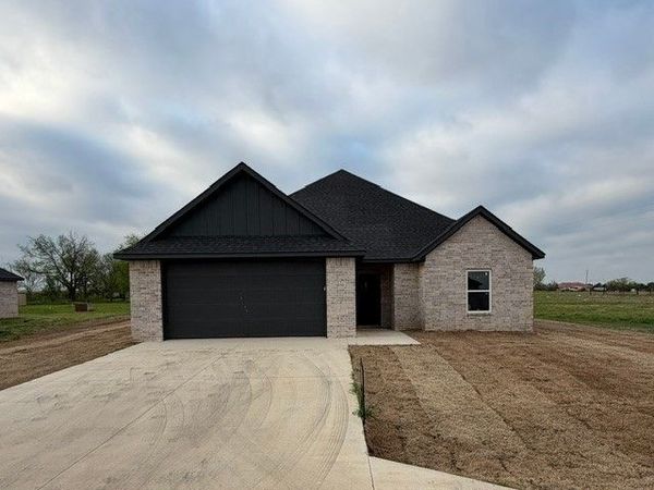 63 Grace Lane, Calera, OK 74730