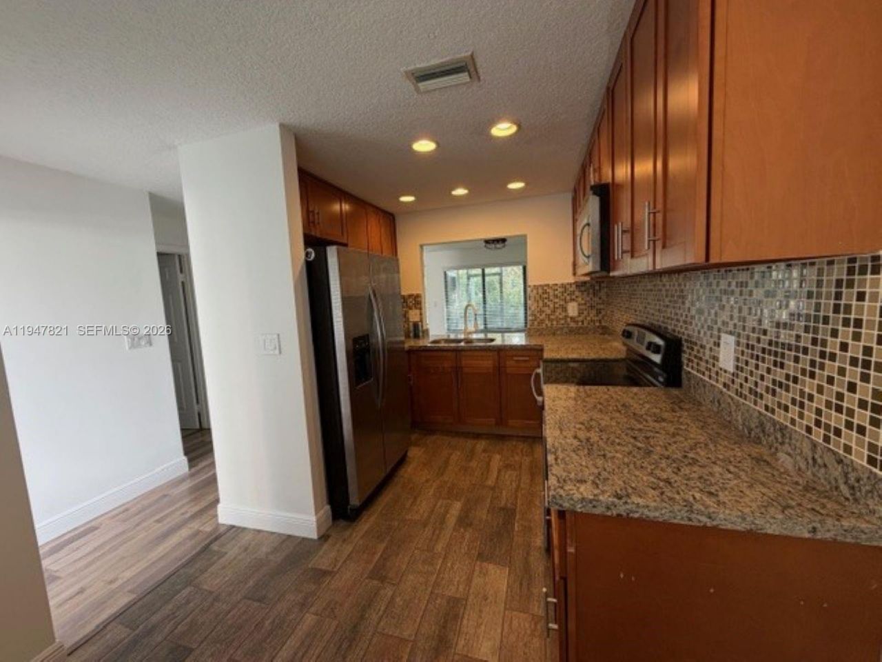 1617 Cypress Pointe Dr , Unit 1617, Coral Springs, FL 33071 Photo