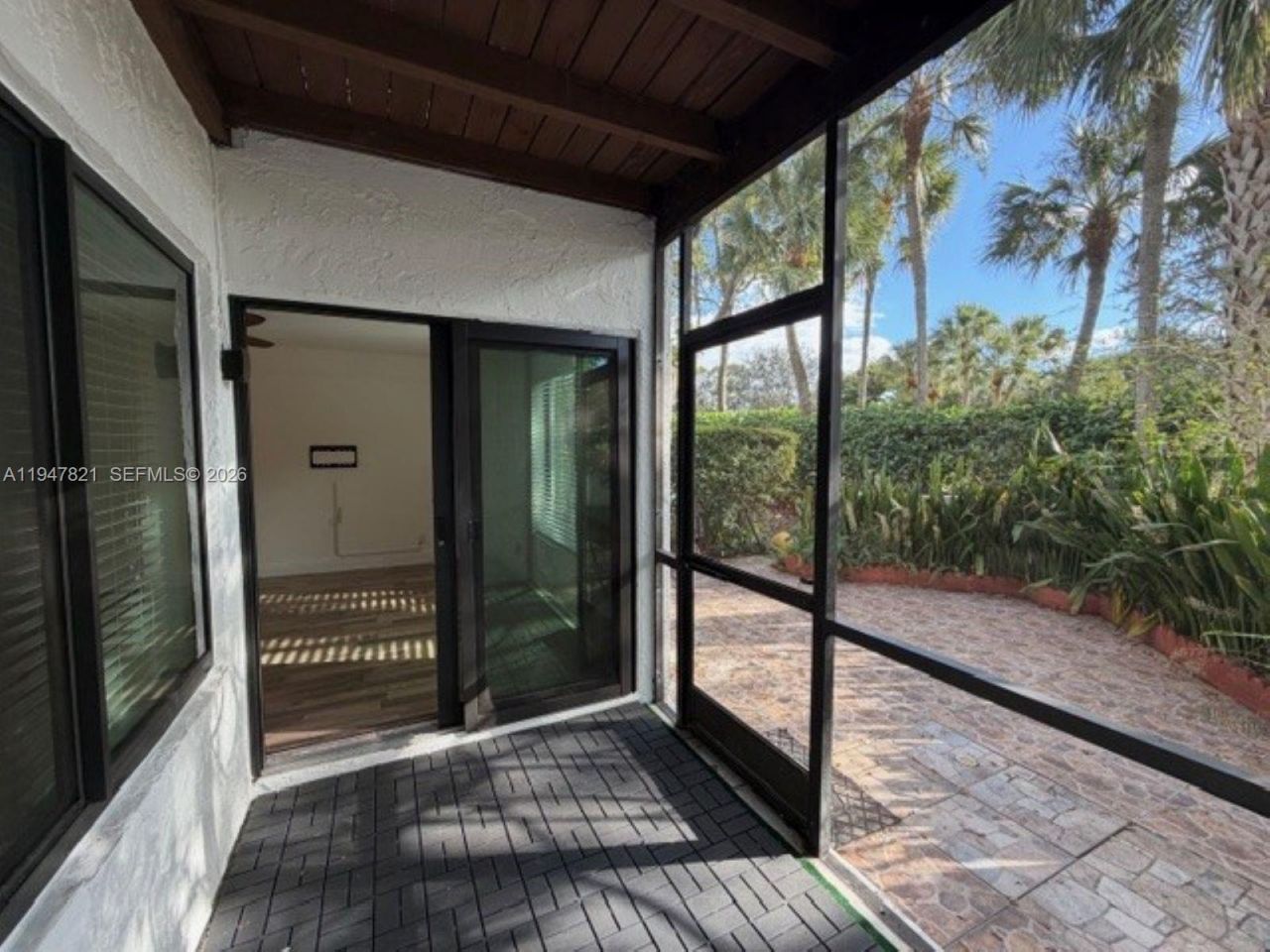 1617 Cypress Pointe Dr , Unit 1617, Coral Springs, FL 33071 Photo