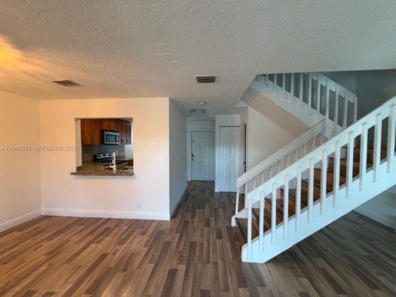 1617 Cypress Pointe Dr , Unit 1617, Coral Springs, FL 33071 Photo