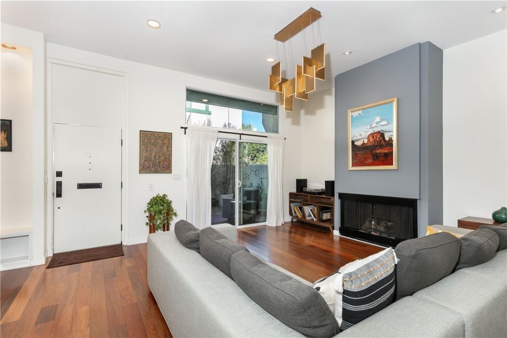 4938 Mcconnell Avenue, Los Angeles, CA 90066 Main Photo