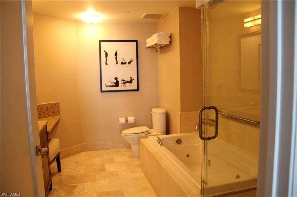 4401 Collins Ave , Unit 1915/1917, Miami Beach, FL 33140 Photo