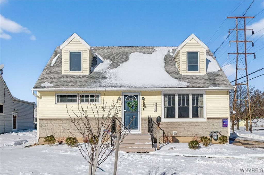 219 Syracuse Street, Tonawanda, NY 14150 Main Photo