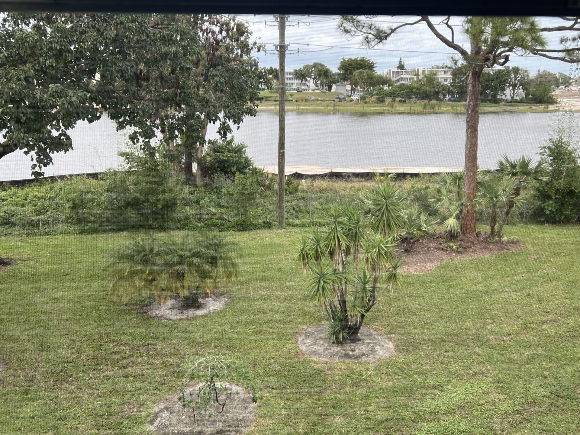334 Southampton B, West Palm Beach, FL 33417 Photo