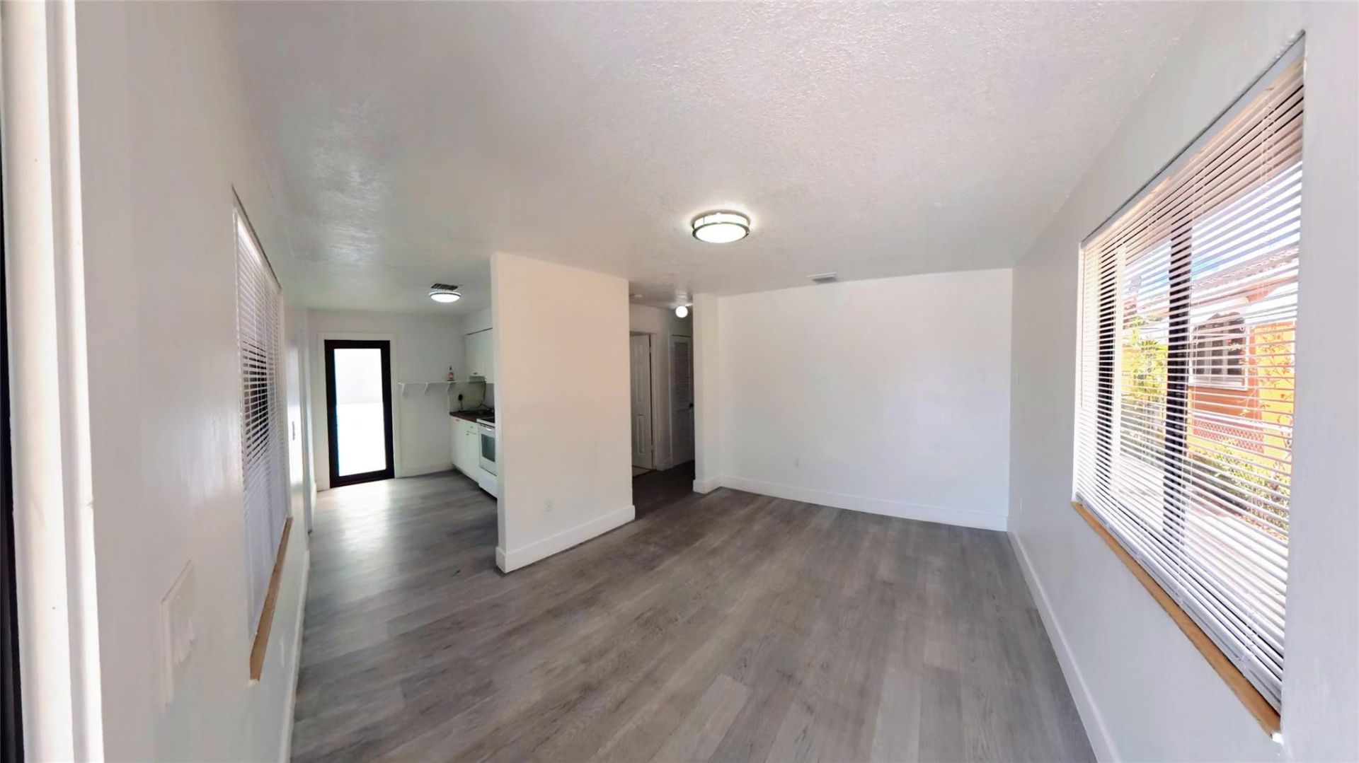 2620 SW 32nd Avenue, Miami, FL 33133 Photo