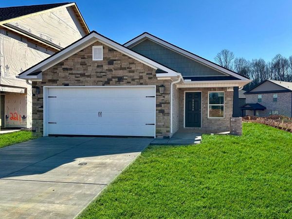 28058 Caperton Drive, Harvest, AL 35749