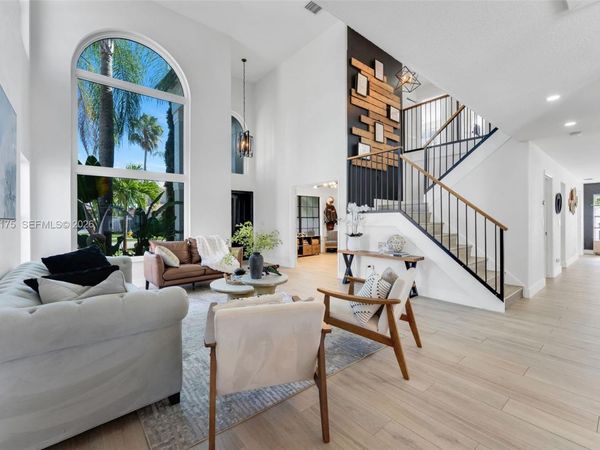 590 SW 178th Way, Pembroke Pines, FL 33029