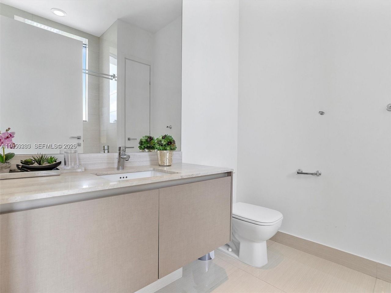 3250 NE 188th St , Unit UPH02 + RO, Aventura, FL 33180 Photo