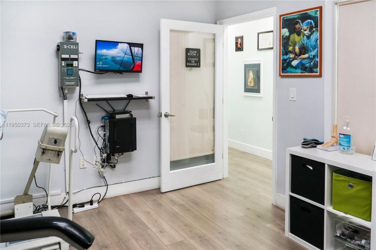 7500 NW 25th St, Unit 112, Miami, FL 33122 Photo